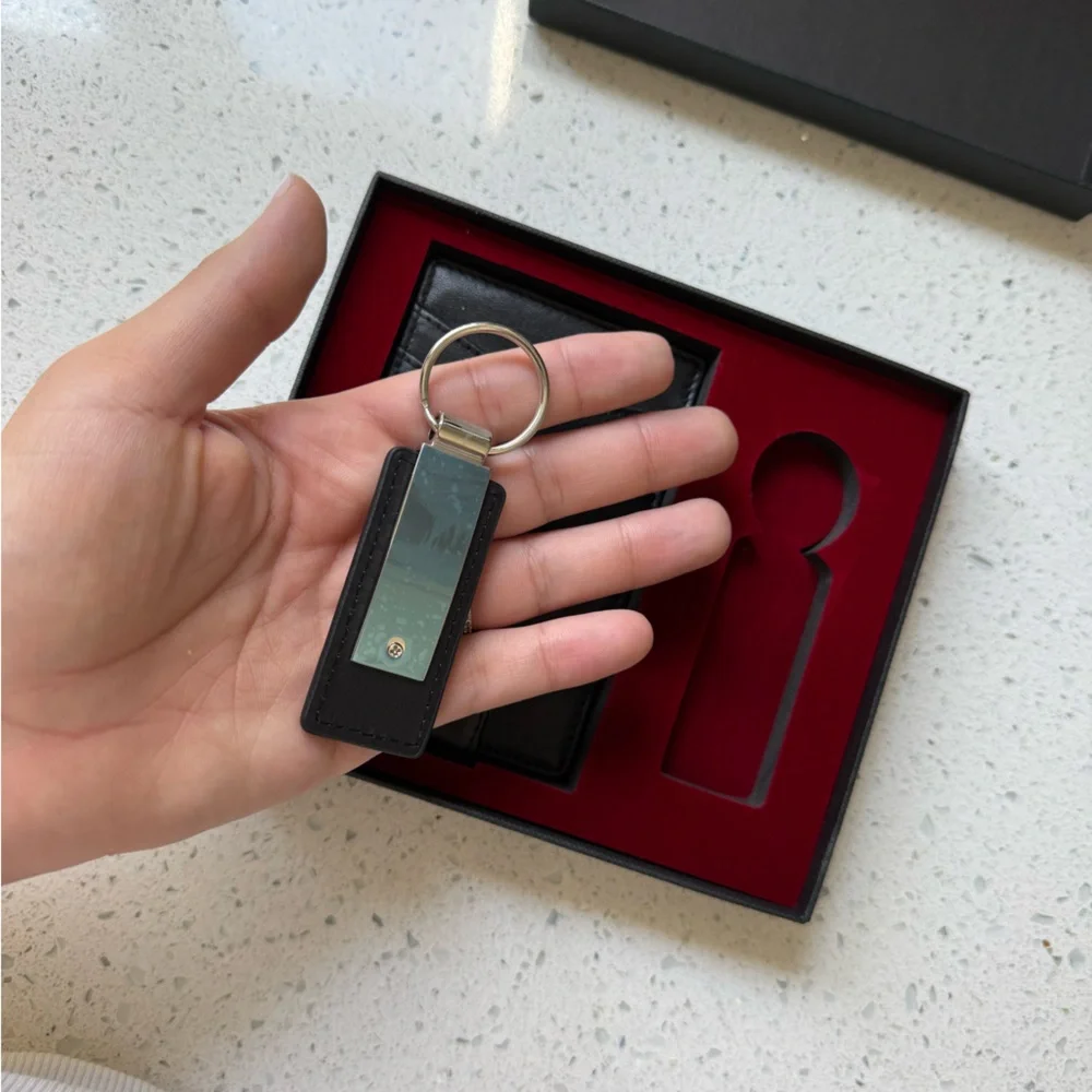 NWT Black Leather Wallet and Keychain Set for Men